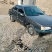 پژو ۴۰۵ مدل ۸۲