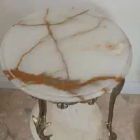 میز برنجی قدیمی سنگین