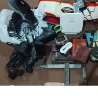 وسایل شخصی در حد نو|کیف، کفش، کمربند|اردبیل, |دیوار