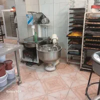 گارگر ساده جهت کار در گارگاه شیرینی پزی