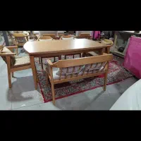 رنگ کار مبل و کارگر ساده