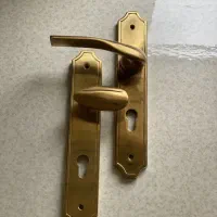 دستگیره درب ورودی