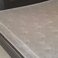 تخت دو نفره همراه با تشک