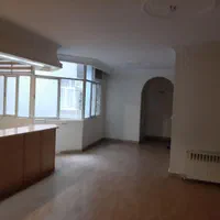 آپارتمان ۱۰۰متر۲خوابه ولیعصرروبروی پارک ساعی