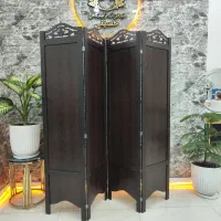 پارتیشن چوبی و صندلی ارایشگاهی