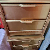 دو عدد پاتختی