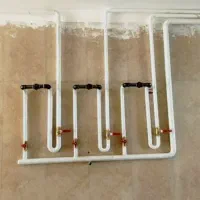 شاگرد لوله کش گاز