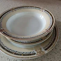 بشقاب پلو خورش و پیش دستی
