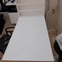 میز کاشت ناخن|آرایشگاه و سالن‌های زیبایی|مریوان, |دیوار