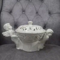 گلدون و سبد