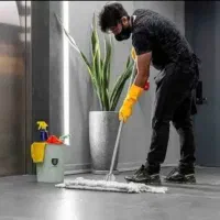 نظافتچی آقا هستم