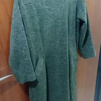 تعدادی لباس|لباس|ساری, |دیوار