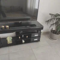 میز تلویزیون درحدنو بدون خط و خش|میز تلویزیون|قلقل رود, |دیوار