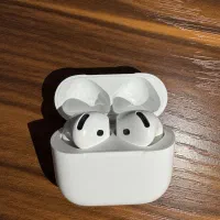 ایرپاد ۴ ANC تمیز