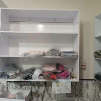 فروش مانکن و قفسه مغازه|فروشگاه و مغازه|صحنه, |دیوار