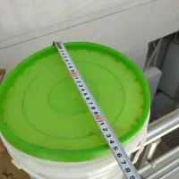 سطل پلاستیکی