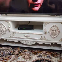 میزتلوزیون کاملا سالم اینه کنسول کاملا سالم جاکفشی