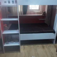 تخت دو طبقه نوجوان