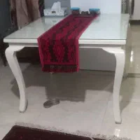 میز نهارخوری