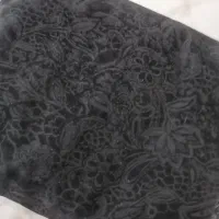 چادر مخمل دوخته شده