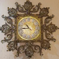 ساعت دیواری برنزی