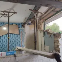تخریب وتعمیرات ساختمان،کف آشپزخانه،تیرآهن کشی