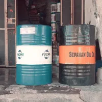خرید و فروش انواع بشکه ۲۲۰ لیتری‌