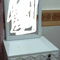 پاتختی وآیینه