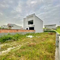 زمین با موقعیت عا.لی/دیگه مثل این هیچ جا نمیبینی