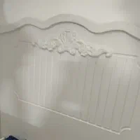 تخت نوجوان همراه با کف تخت خوشخواب و پاتختی