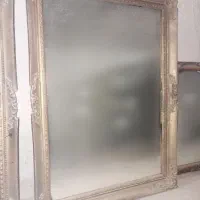 آینه کلا سیک با قاب چوبی