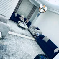 یه جفت فرش ۶ متری ۱۲۰۰ شانه یه دست مبل چستر ۷ نفره|مبلمان خانگی و میز عسلی|شهریار, شهریار|دیوار