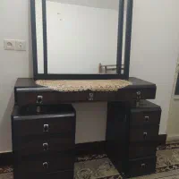 مبلمان و میز آرایش