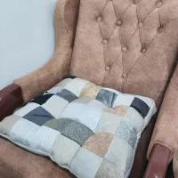 نشیمن ( زیر نشیمن)|رختخواب، بالش، پتو|بانه, |دیوار