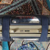 چمدان مسافرتی.جا دار فقط قفل مشکل داره بقیه سالم