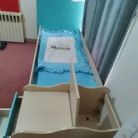 تخت و کمد کودک شرکتی آپادانا|تخت و صندلی بچه|قزوین, |دیوار