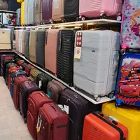 چمدان فایبرنشکن خارجی|کیف، کفش، کمربند|قم, باجک یک|دیوار