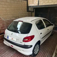 206 مدل ۹۵ تمیز و درجه یک