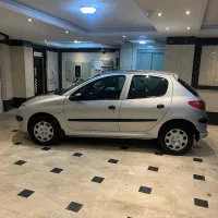 پژو۲۰۶ تیپ ۶ نقره ای ۱۷۲۰۰۰ تا کار کلکسیونی