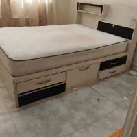 تخت دونفره میز تحریر کتابخانه