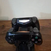 پایه شارژر و کیف ps4|کنسول، بازی ویدئویی و آنلاین|اسلام‌شهر, شهرک جانبازان|دیوار