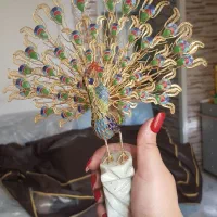 طاووس فلز و سنگ و مینا