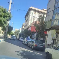 مغازه-تجاری-با-تردد-بالا