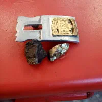 سنگ طلا قدیمی باارزش