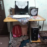 میز کامپیوتر