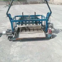 نگهبان کارگاه بلوکه زنی