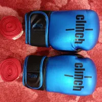 یک جفت دستکش بوکس نو