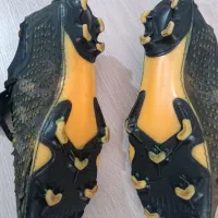 کفش ورزشی سالن|تجهیزات ورزشی|سهند, |دیوار