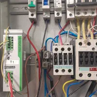 برقکار،سیمکش،تعمیرات لوازم خانگی،یخچال،اسپیلت