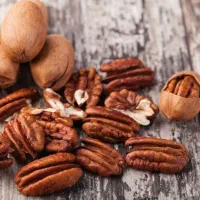 فروش درخت گردو پکان بذری|خدمات باغبانی و درختکاری|کنگاور, |دیوار